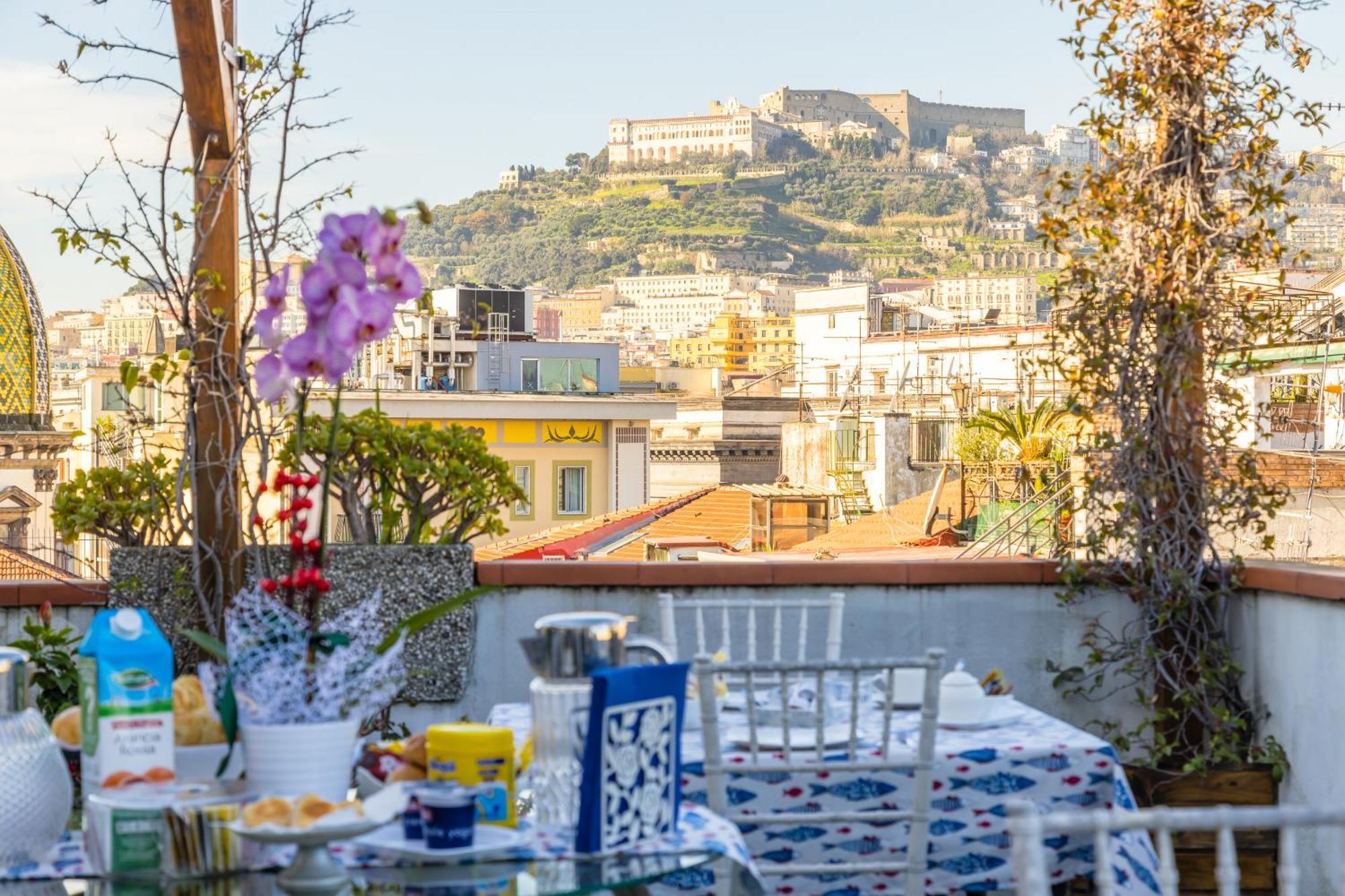 La Casa Di Bruno Napoli Panzió Kültér fotó